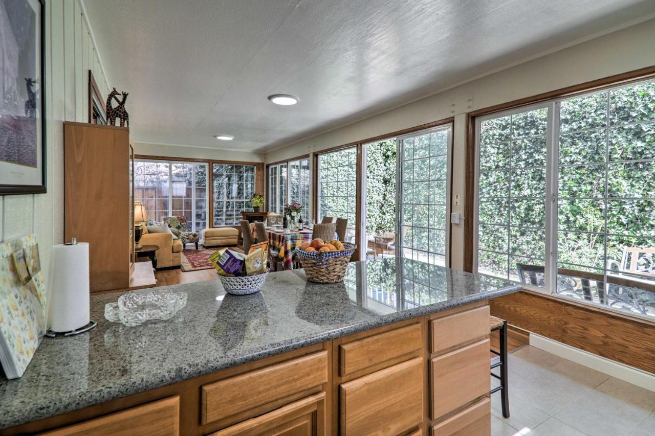 Apartamento Peaceful Oakland Oasis With Private Yard! Exterior foto